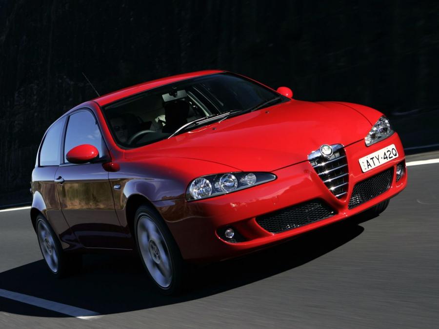  Alfa Romeo 147 3-Door (937A) 2005 года  (AU) (фото 14 из 17)